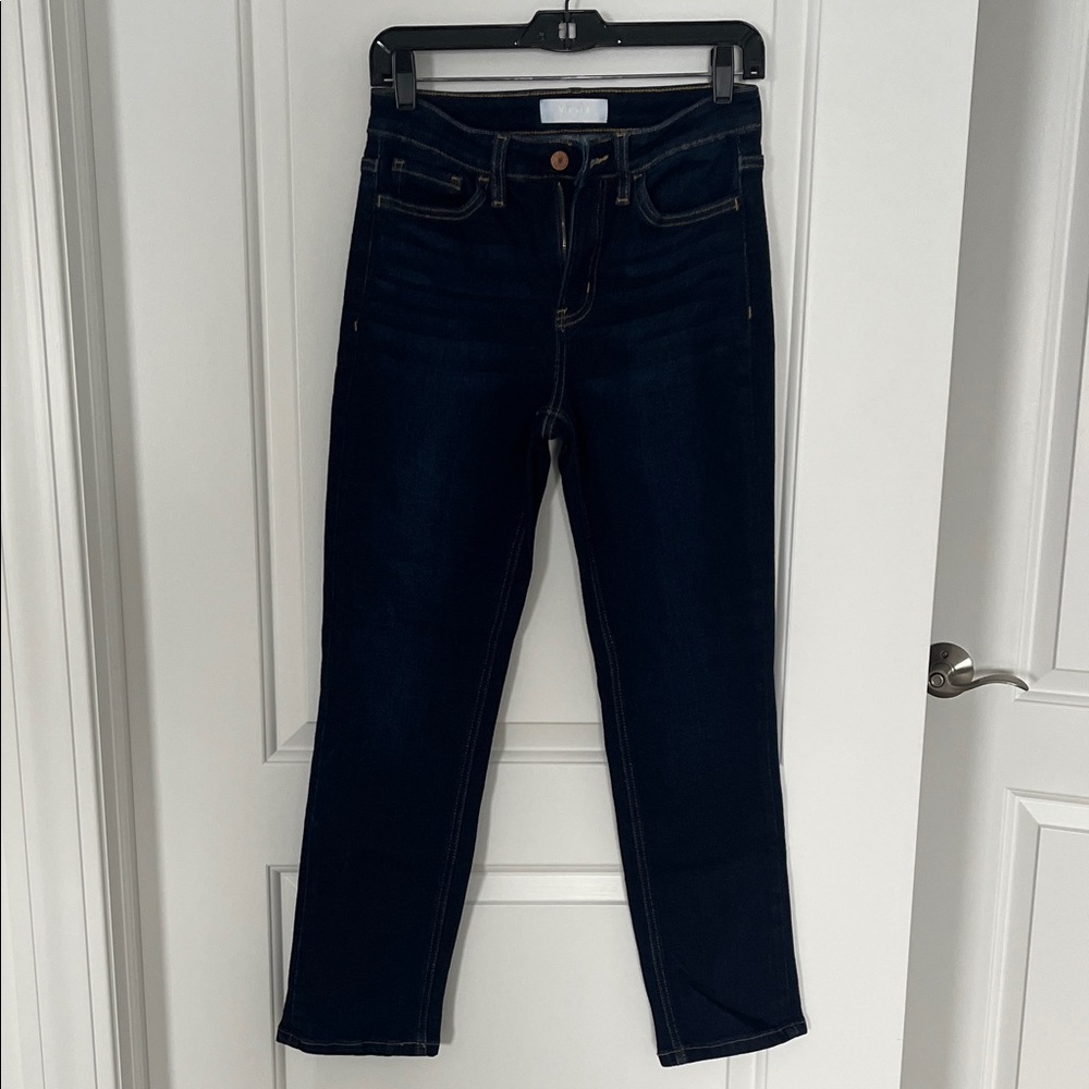 LIKE NEW Vervet Women's Jeans